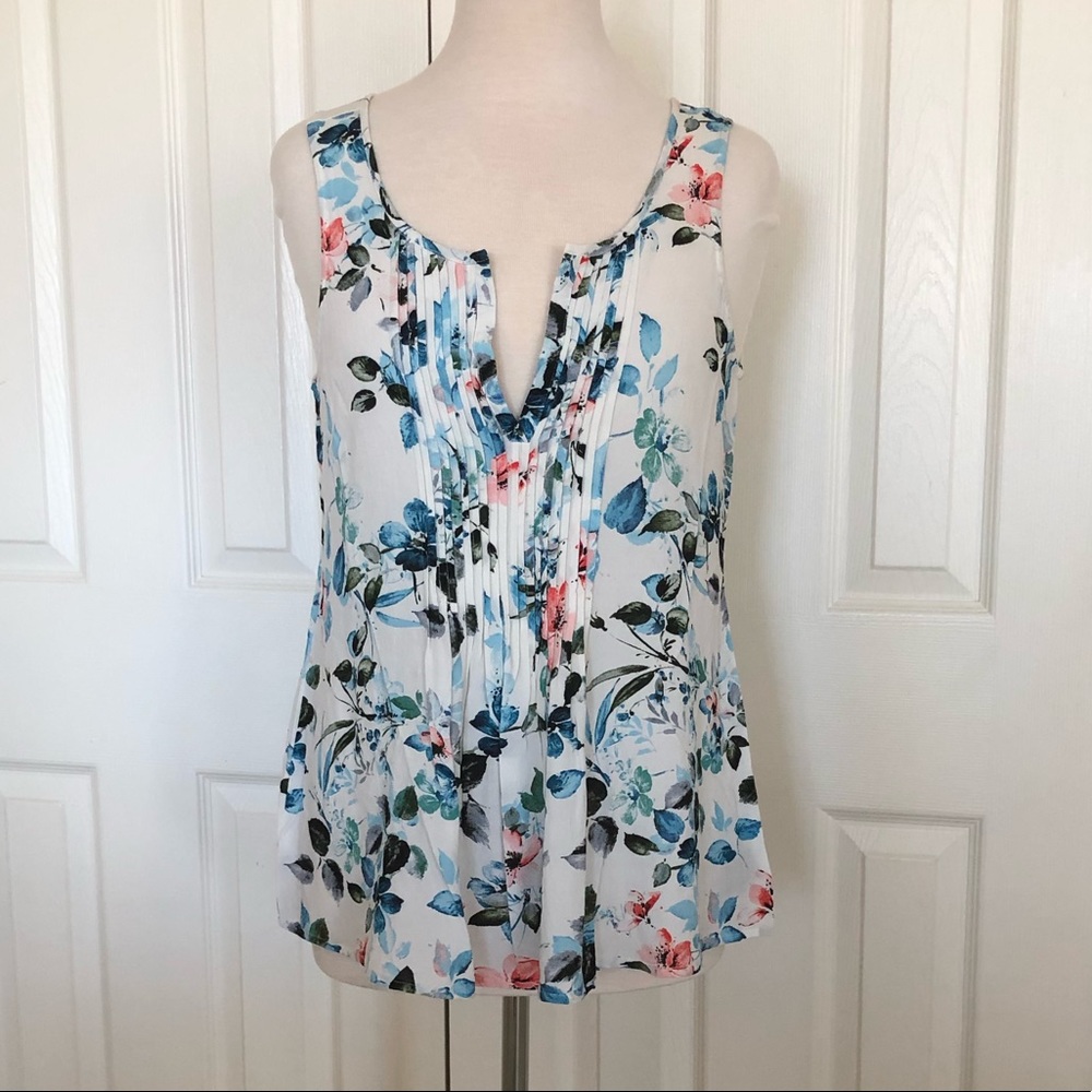 Sanctuary ❤️SOLD❤️SOLD❤️ floral sleeveless blouse